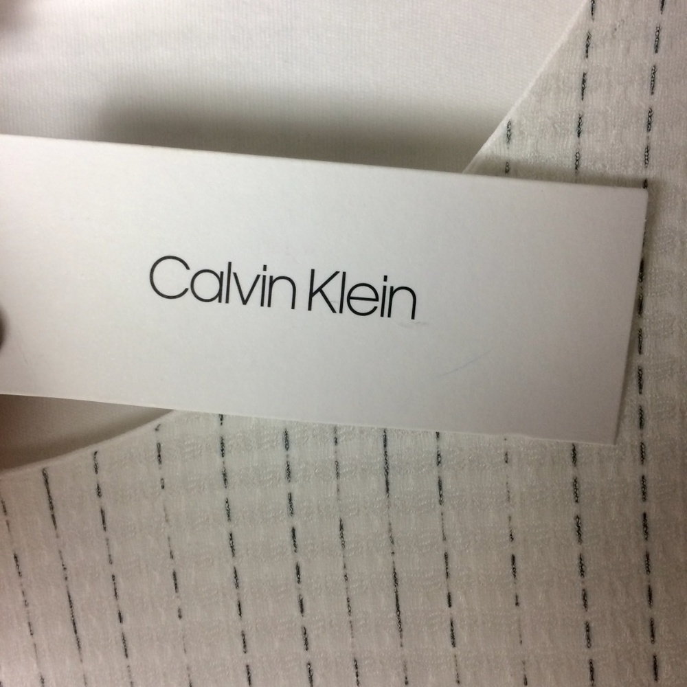 Calvin Klein Blouse - Picture 5 of 7